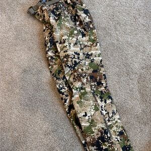 Women's Camouflage Cargo Pants
